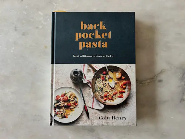 Pasta-Kochbuch für die Hosentasche