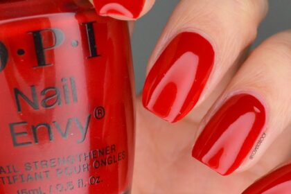 NÄGEL | OPI Nail Envy Big Apple Red #MidWeekMani | Kosmetischer Beweis