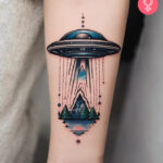 8 UFO-Tattoo-Ideen, die die Essenz des Weltraums einfangen