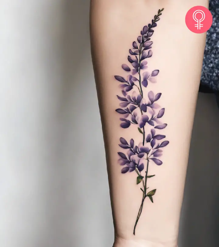 8 erstaunliche Glyzinien-Tattoo-Designs