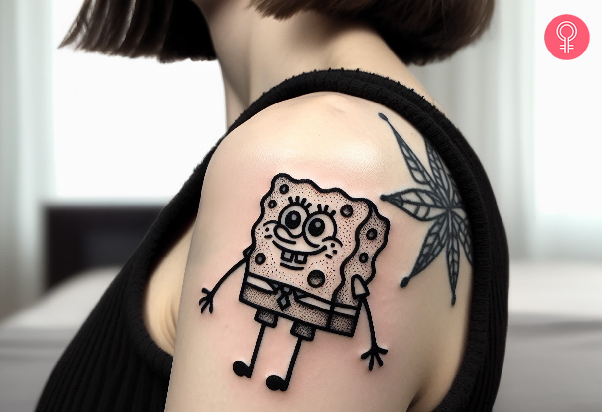 Schwarz-weißes Spongebob-Tattoo am Oberarm