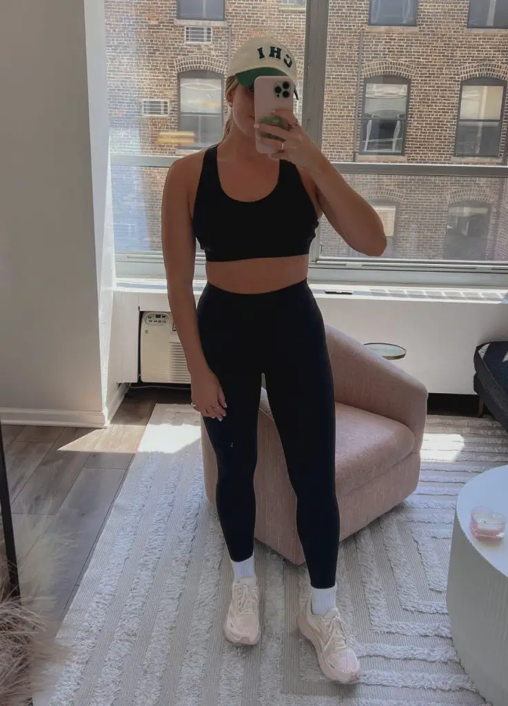 Amazon-Dupes-Lululemon-Trainings-BH