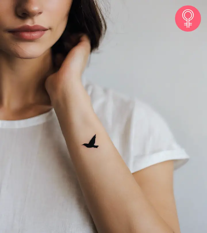 8 kreative Amsel-Tattoo-Ideen mit Bedeutung