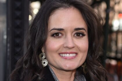 Danica McKellar feiert den Geburtstag ihres Sohnes mit äußerst seltenen Fotos